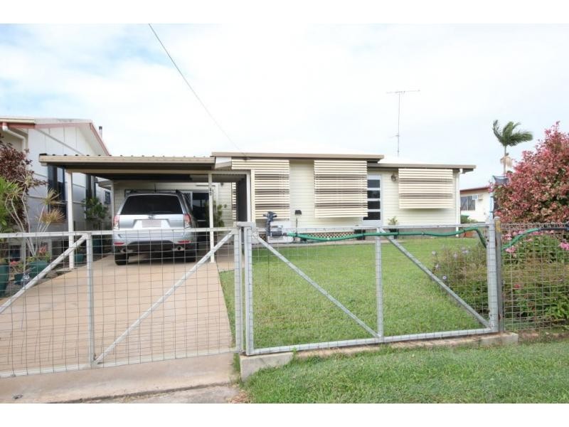 40 ALBERT Crescent, Ayr QLD 4807