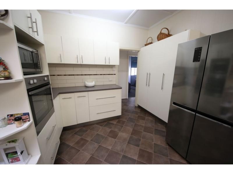 40 ALBERT Crescent, Ayr QLD 4807