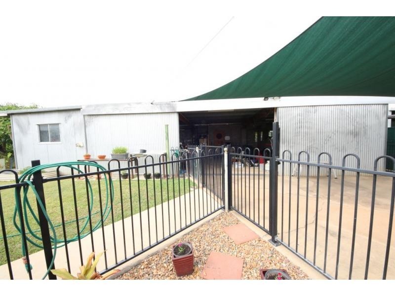 40 ALBERT Crescent, Ayr QLD 4807