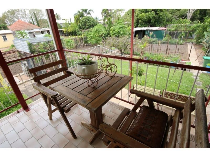 57 TENTH AVENUE, Home Hill QLD 4806