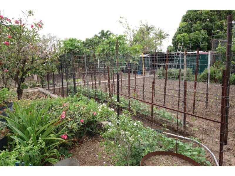 57 TENTH AVENUE, Home Hill QLD 4806