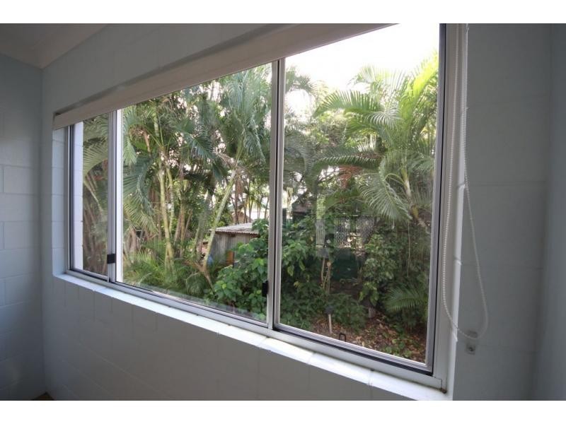 45 TOPTON STREET, Alva QLD 4807