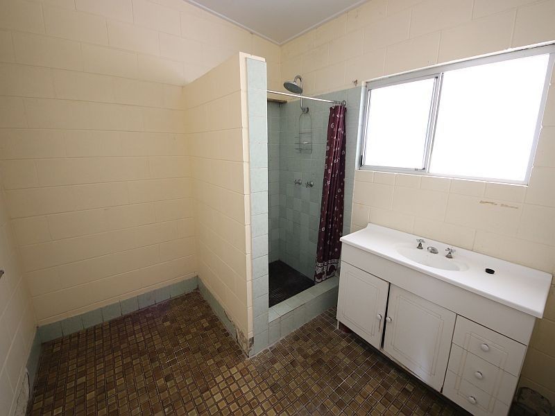 35 JUANITA DRIVE, Mount Kelly QLD 4807