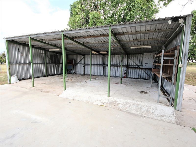 35 JUANITA DRIVE, Mount Kelly QLD 4807