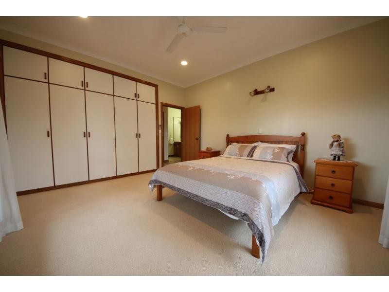 220 EDWARDS STREET, Ayr QLD 4807