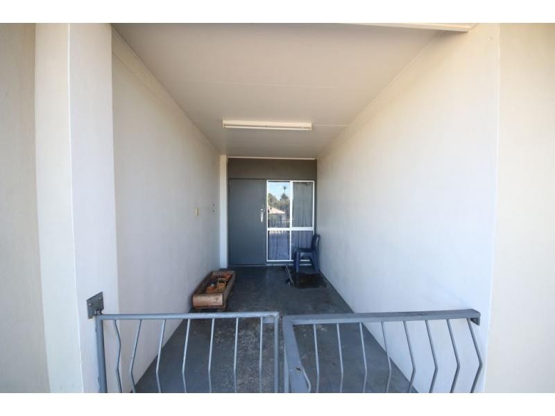 Unit 1/43-45 ALICE Street, Ayr QLD 4807