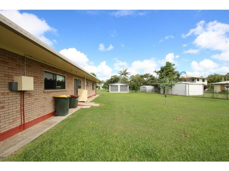 28 FIFTEENTH A Street, Home Hill QLD 4806