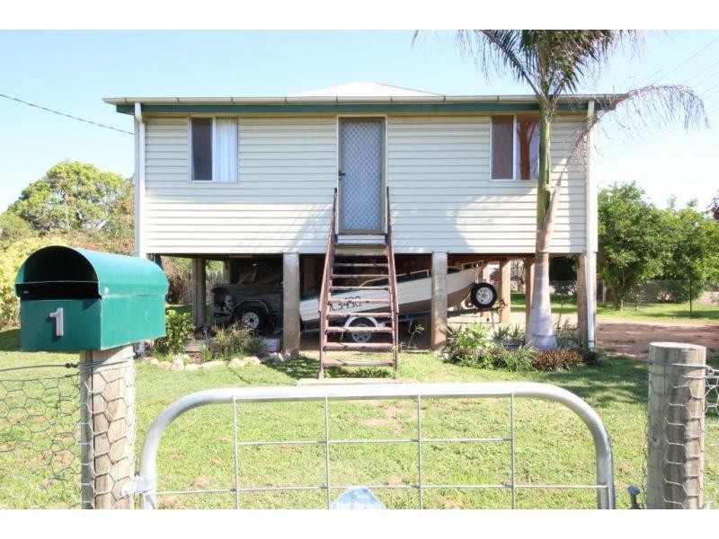 1 Seventh Street, Home Hill QLD 4806