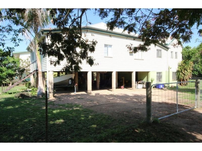 1 Seventh Street, Home Hill QLD 4806