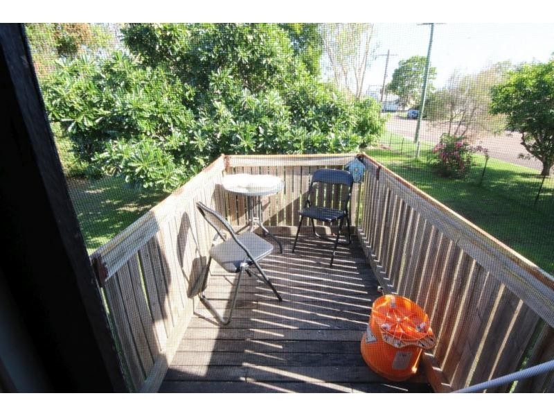 1 Seventh Street, Home Hill QLD 4806