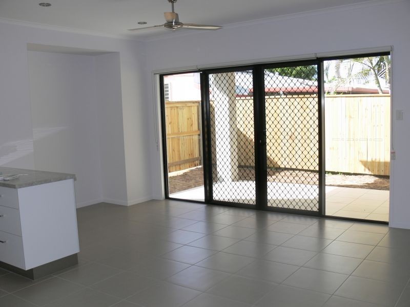 1/21 Wickham Street, Ayr QLD 4807