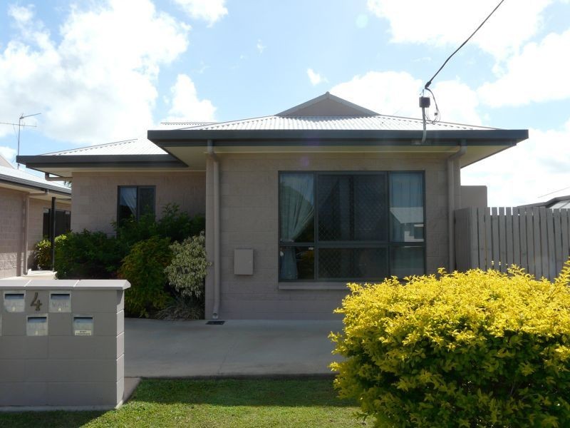 Unit 4/4 PARKER Street, Ayr QLD 4807