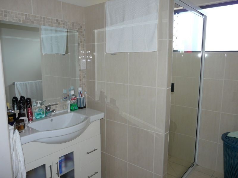 Unit 4/4 PARKER Street, Ayr QLD 4807