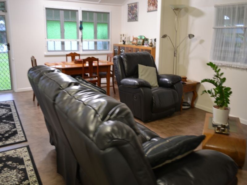 90 DRYSDALE Street, Brandon QLD 4808