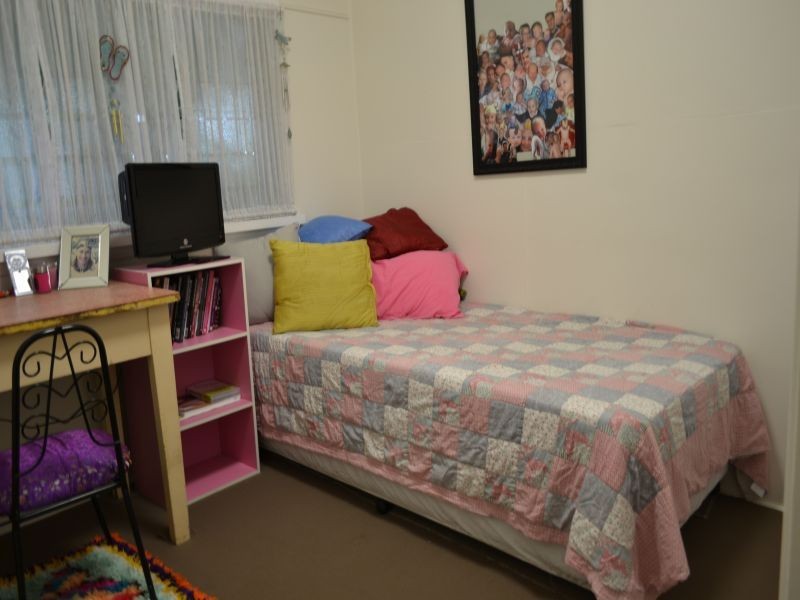 90 DRYSDALE Street, Brandon QLD 4808