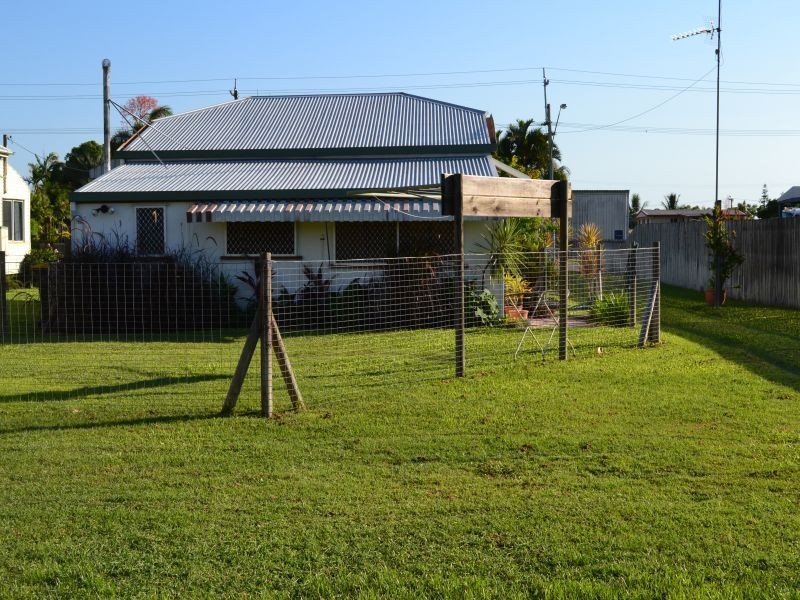 90 DRYSDALE Street, Brandon QLD 4808