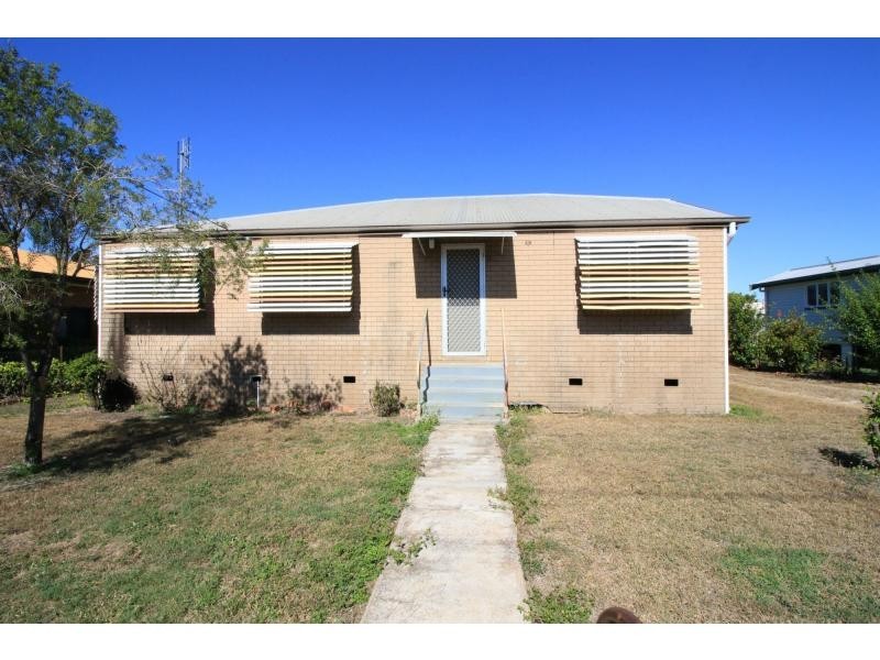 54 Munro Street, Ayr QLD 4807