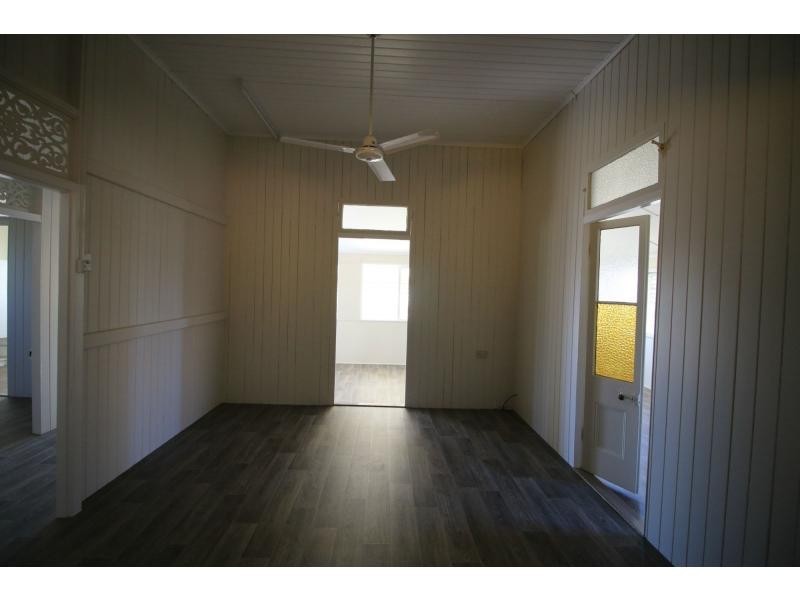 54 Munro Street, Ayr QLD 4807