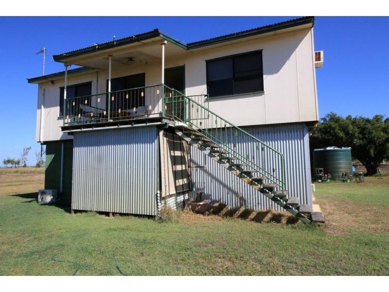 105 JOHNSTONE Road, Rita Island QLD 4807