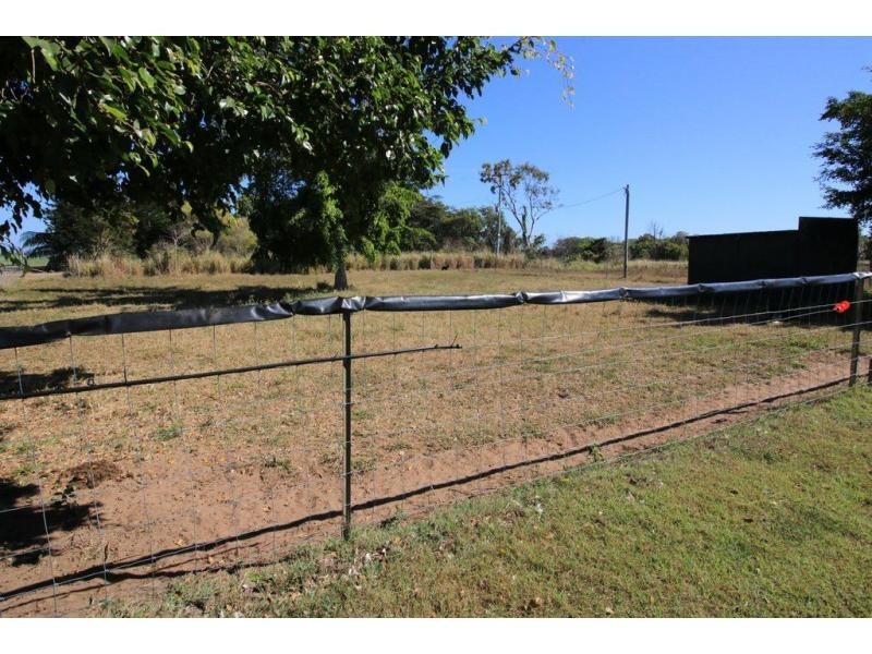 105 JOHNSTONE Road, Rita Island QLD 4807