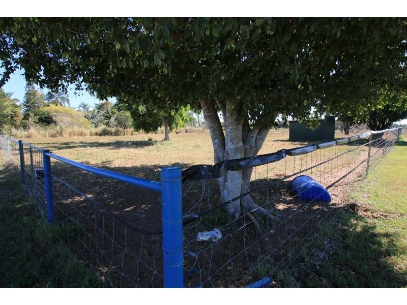 105 JOHNSTONE Road, Rita Island QLD 4807