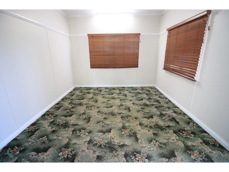 16 DENNIS Street, Ayr QLD 4807