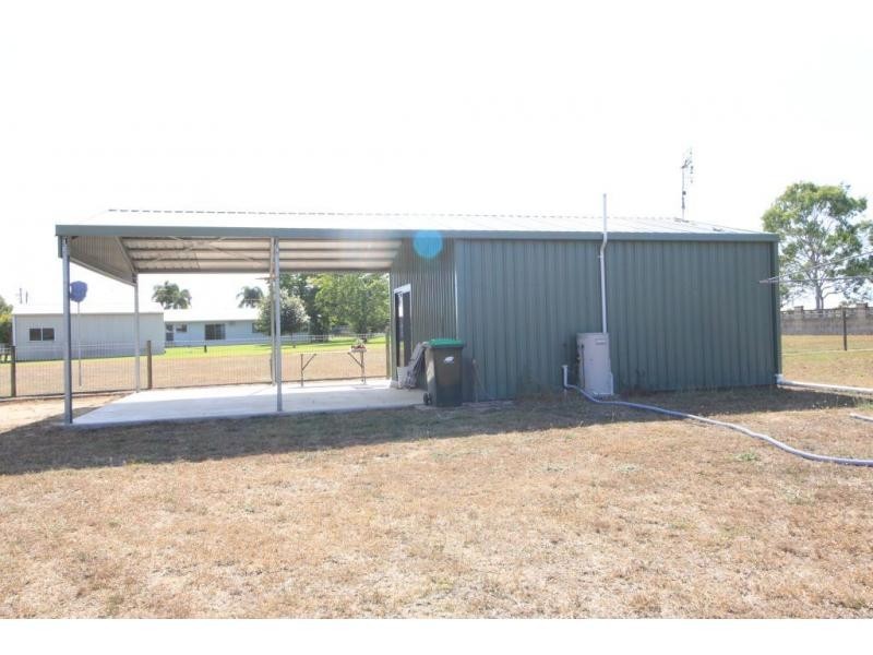 3A HILLCREST Place, Ayr QLD 4807