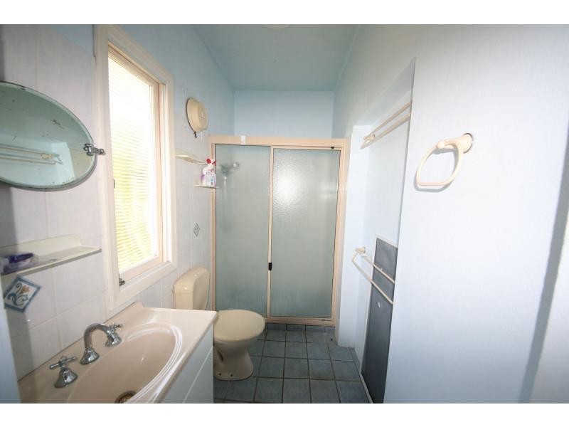 8 TURNBULL Road, Home Hill QLD 4806