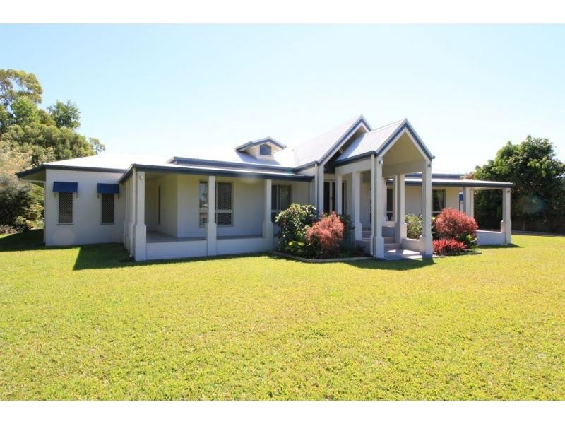 6 CASPIAN Court, Kelso QLD 4815