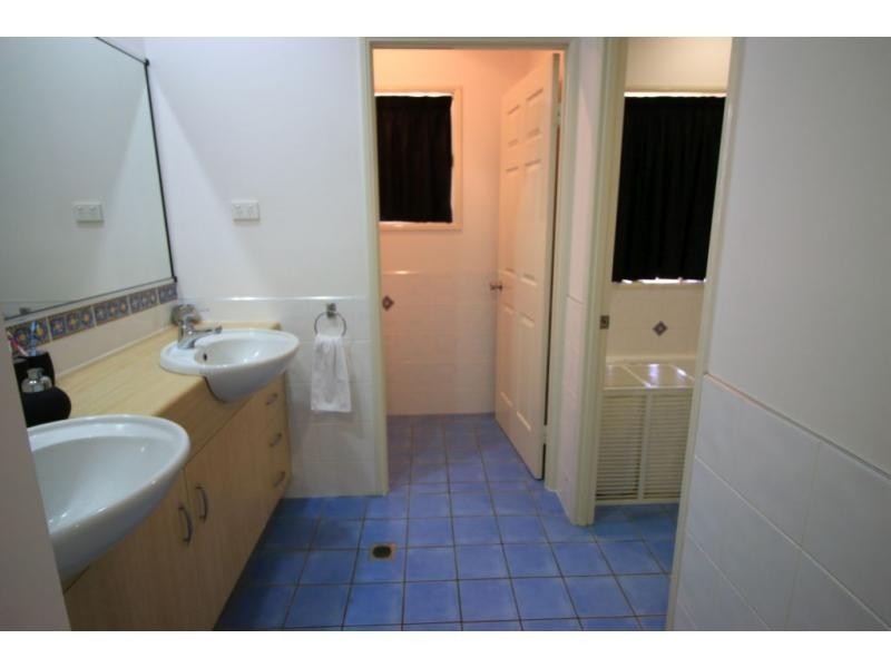 11 SCOTT Street, Ayr QLD 4807