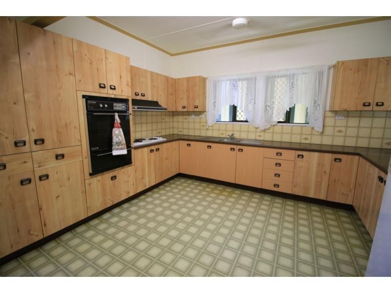 7 PHILLIP Street, Ayr QLD 4807