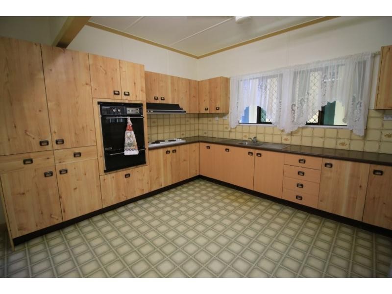 7 PHILLIP Street, Ayr QLD 4807