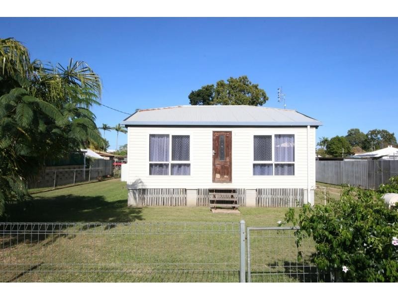 75 Chippendale Street, Ayr QLD 4807