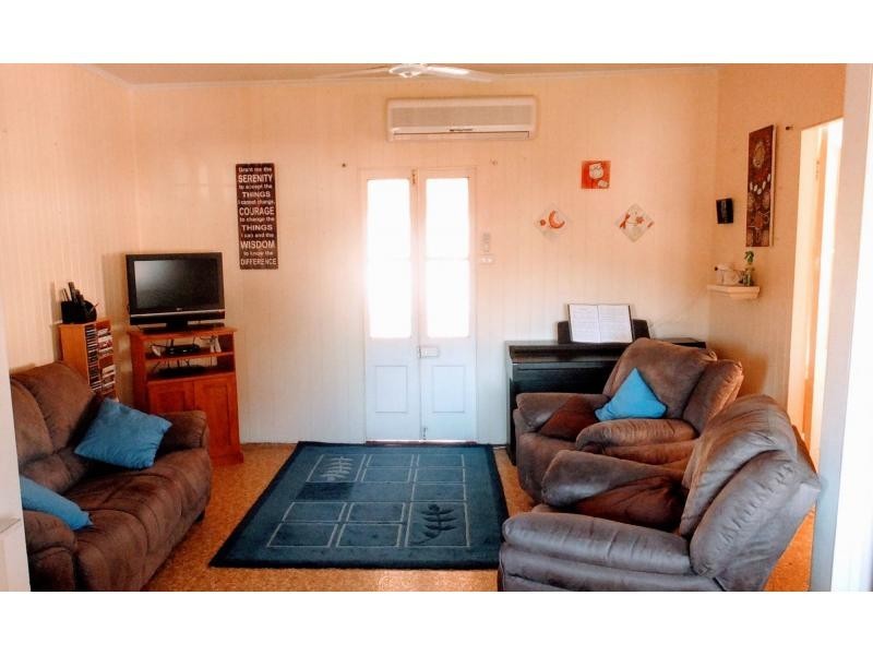 65 THIRD Avenue, Home Hill QLD 4806