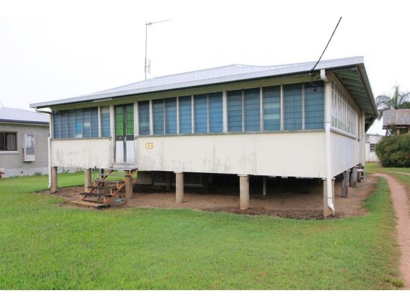133 NINTH Avenue, Home Hill QLD 4806