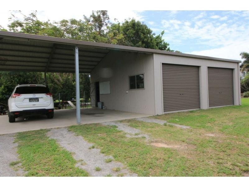 47A BOWLING Green, Brandon QLD 4808