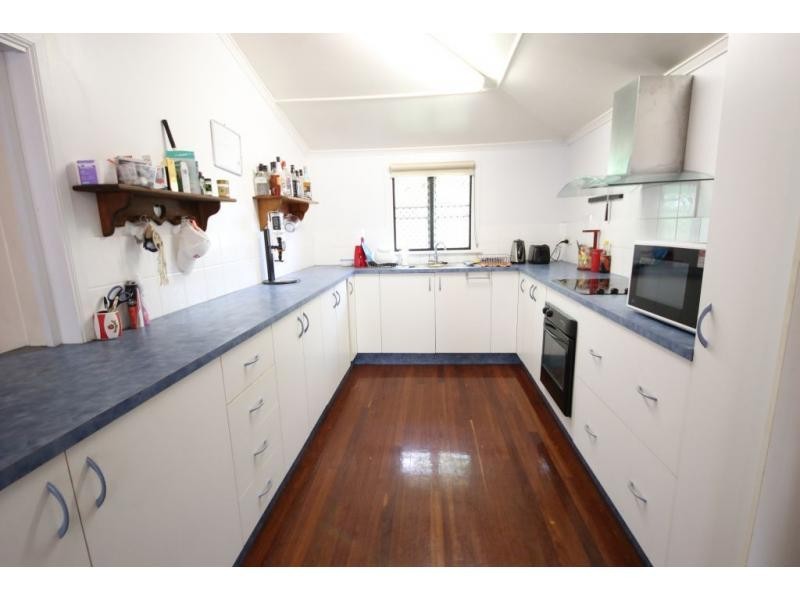 76 MACKENZIE Street, Ayr QLD 4807