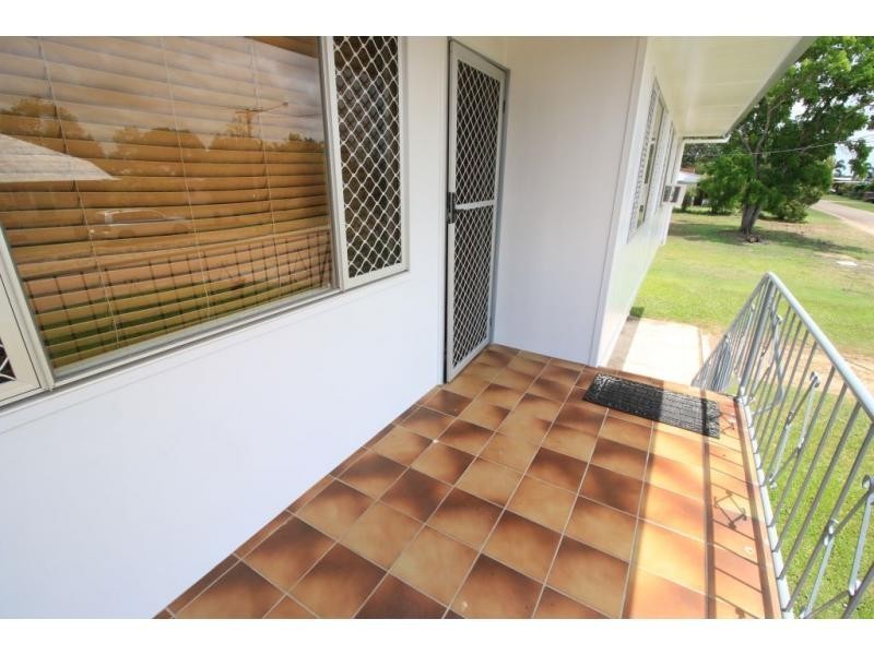 8 JARVIS Street, Ayr QLD 4807