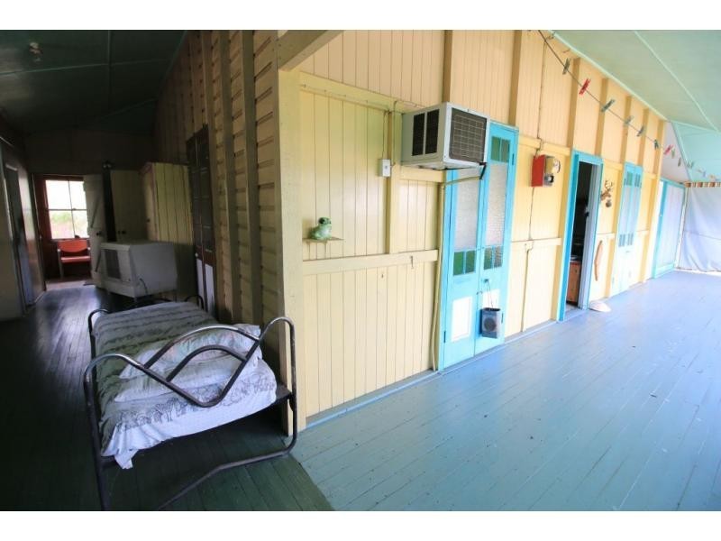 8 SEXTON Street, Brandon QLD 4808