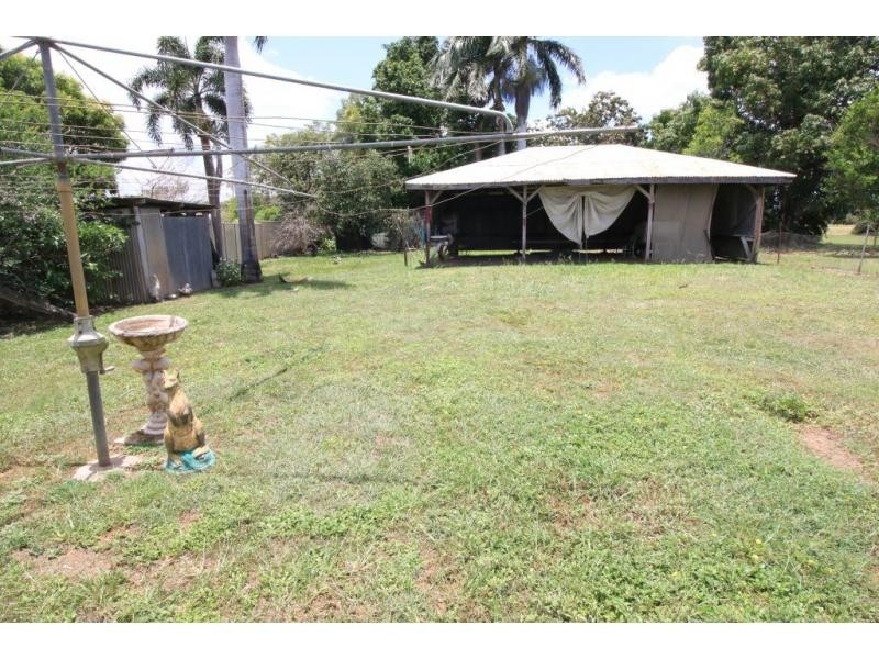 8 SEXTON Street, Brandon QLD 4808