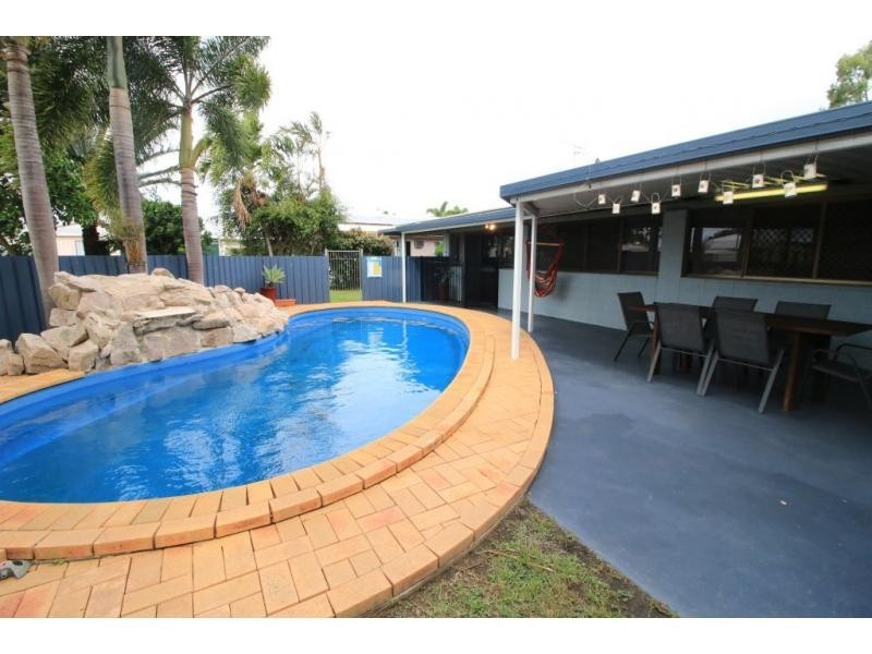 12 LAURENCE Crescent, Ayr QLD 4807