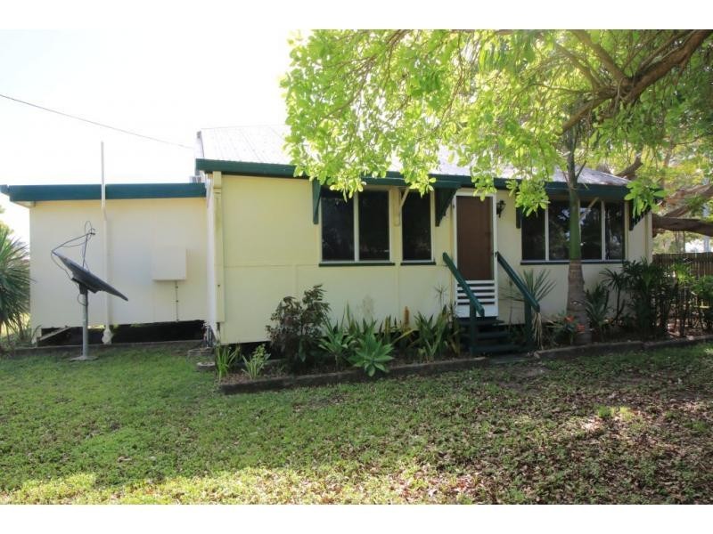 1 BARSBY Street, Ayr QLD 4807