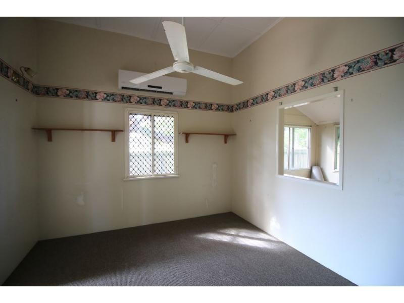 1 BARSBY Street, Ayr QLD 4807