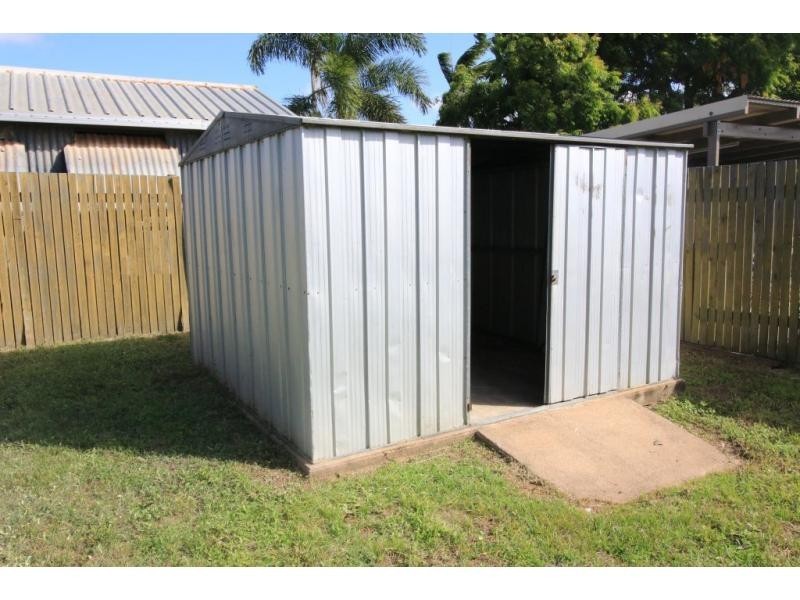 1 BARSBY Street, Ayr QLD 4807