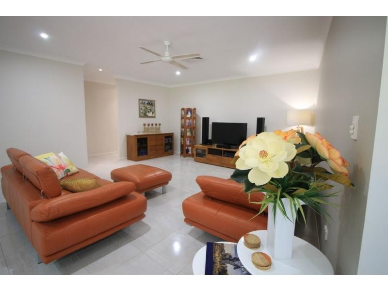 64 GREY Street, Ayr QLD 4807