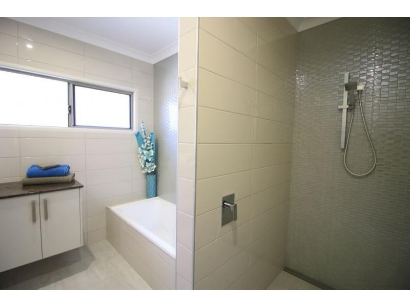 64 GREY Street, Ayr QLD 4807