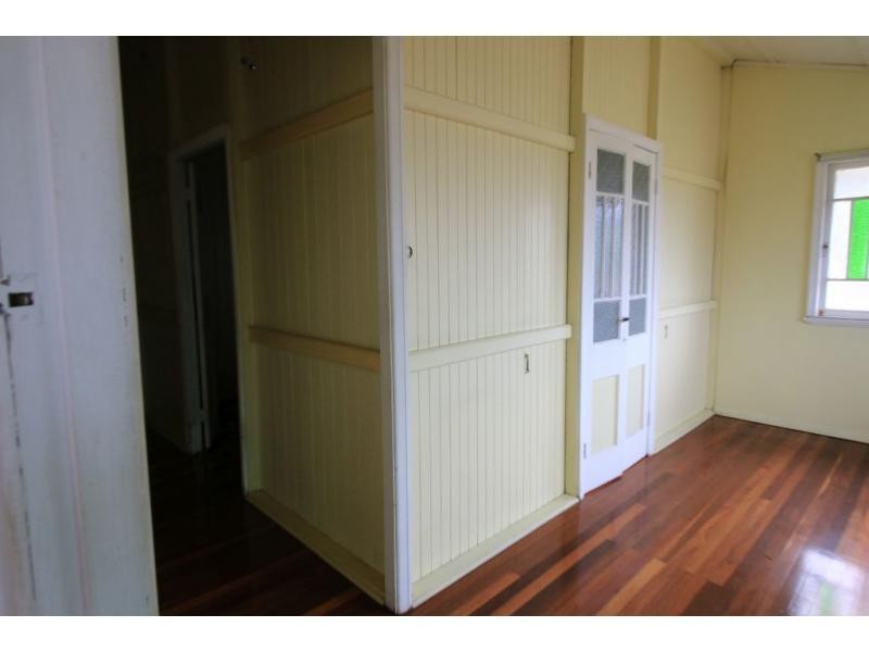 32 TENTH Street, Home Hill QLD 4806