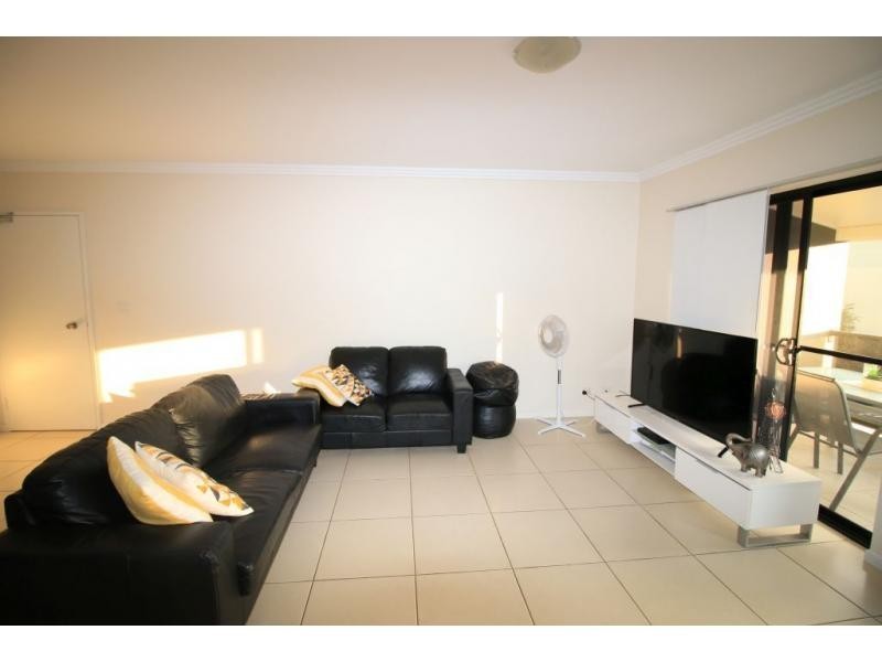 Unit 3/321-341 ANGUS SMITH Drive, Douglas QLD 4814