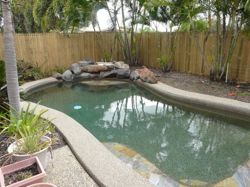 8 HAZELWOOD Street, Annandale QLD 4814