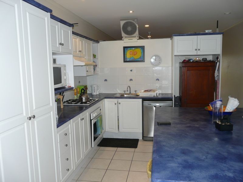 8 HAZELWOOD Street, Annandale QLD 4814